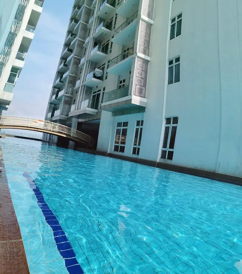 Apartment Ksl City Mall 7-10Pax -2Bedroom-Netflix-Smart Tv65Inch Johor Bahru