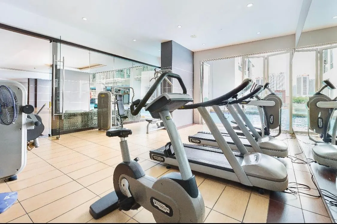 Apartment Ksl City Mall 7-10Pax -2Bedroom-Netflix-Smart Tv65Inch Johor Bahru Ma­lay­sia