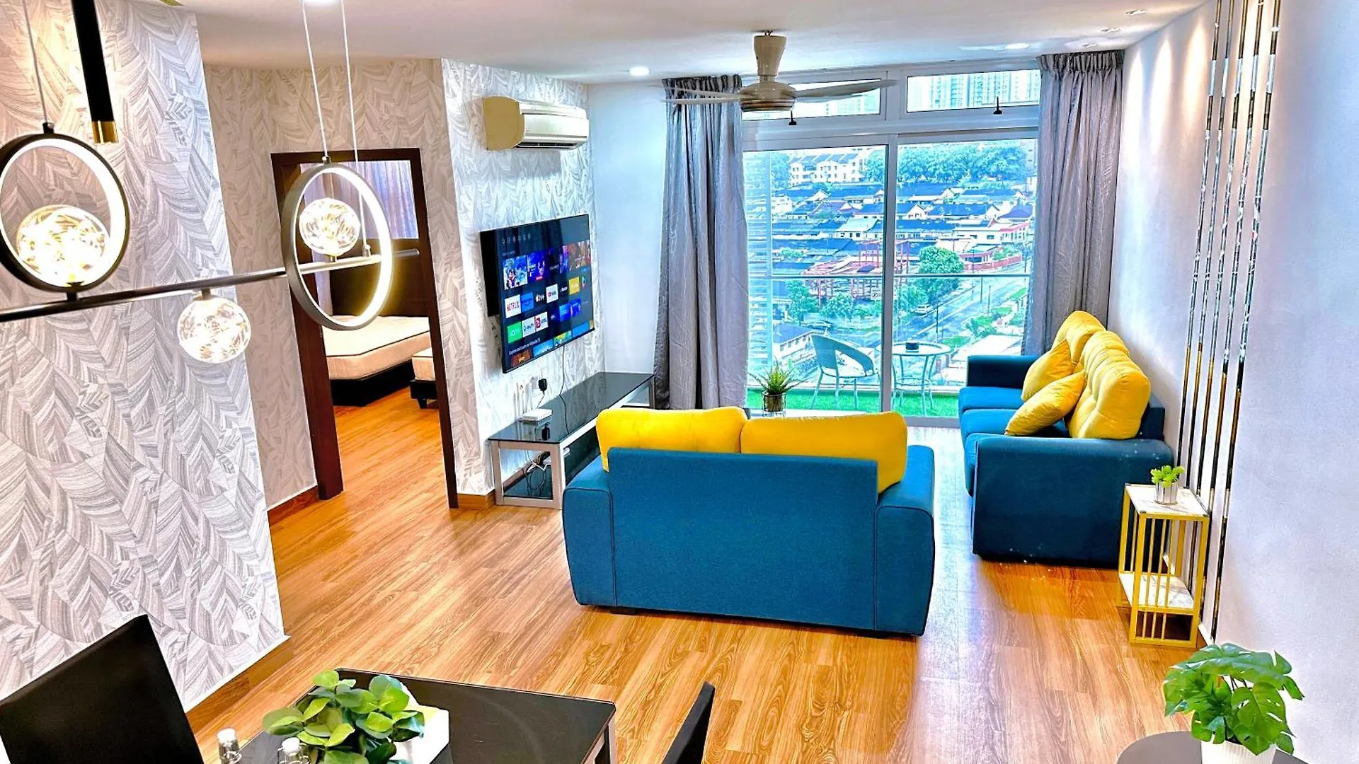 Ksl City Mall 7-10Pax -2Bedroom-Netflix-Smart Tv65Inch Johor Bahru