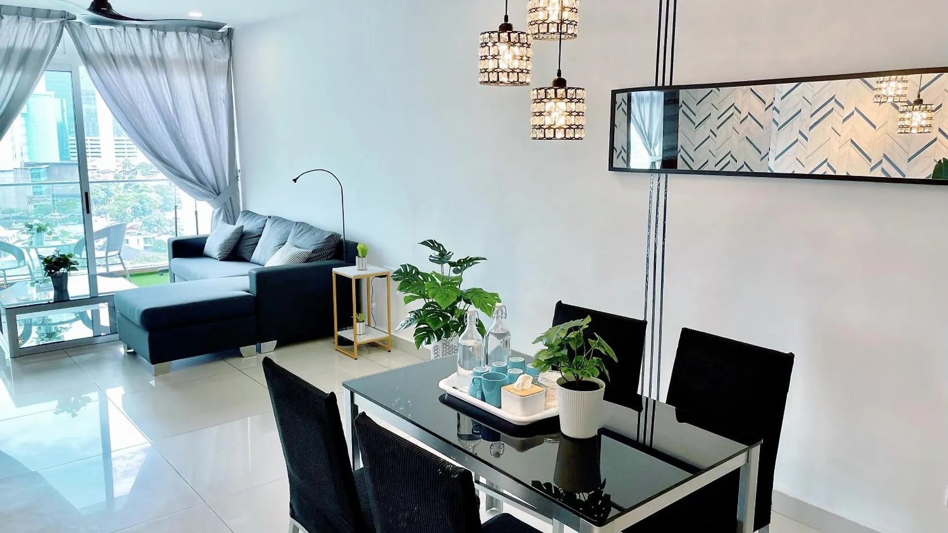 Apartment Ksl City Mall 7-10Pax -2Bedroom-Netflix-Smart Tv65Inch Johor Bahru